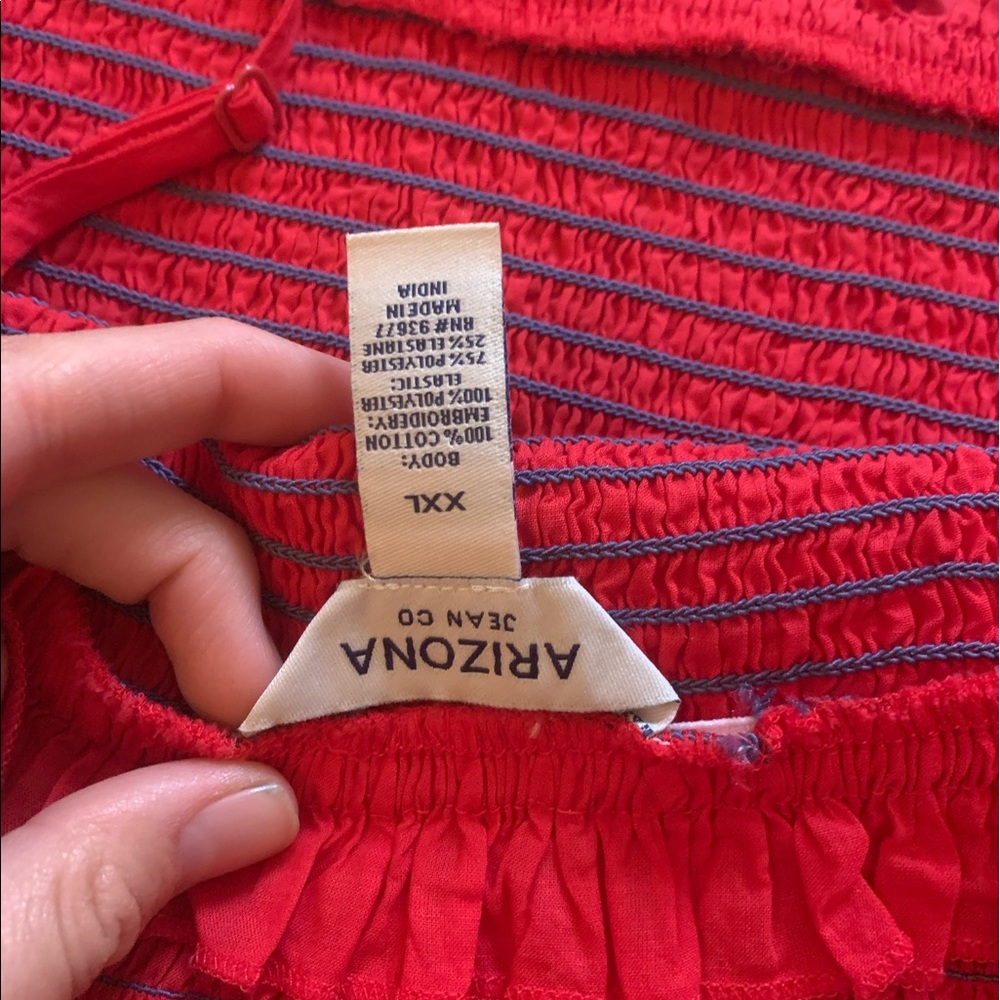 Tank - Picture 3 of 4